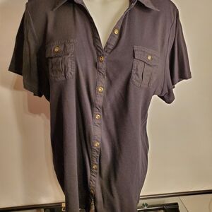 Karen Scott Women 1X Black Short Sleeve Top with Gold Buttons